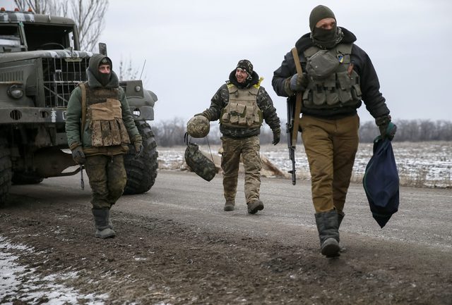 Українські воїни іронічно відповіли на провокаційні смс російських спецслужб: з’явилось відео