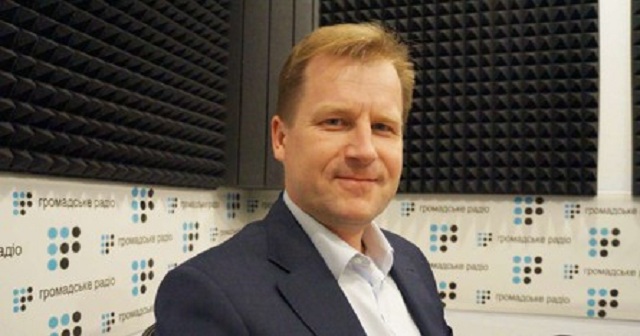 Замглавы НАПК попался пьяным за рулем: МВД "заминает" дело