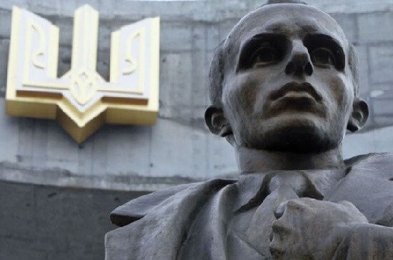 Российский историк: Обвинения против Бандеры – это странно