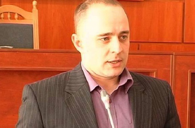 Бывшего мэра-взяточника суд отпустил под личное обязательство