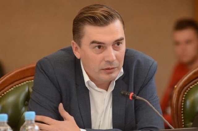 Поки влада продає нашу електроенергію Європі, українцям обіцяють віялові відключення, - Добродомов