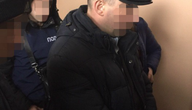 На Волыни сельский председатель требовал взятку за аренду земельных участков с янтарем