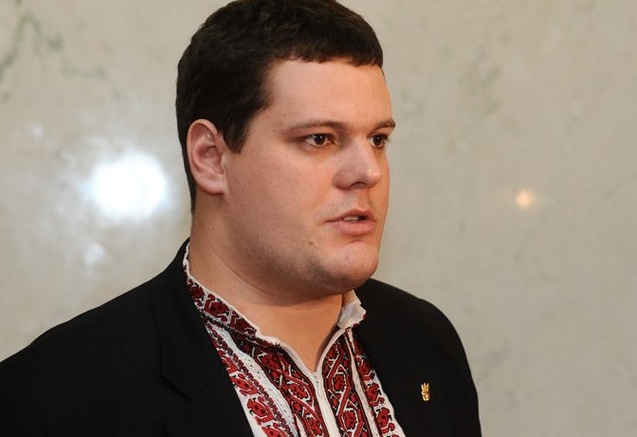 Іллєнко назвав кількість працюючих на Кремль депутатів ВР