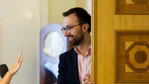 Людина, що назвалась Лещенком, намагалась шантажувати Манафорта, – ЗМІ