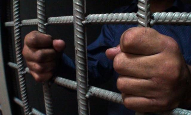 В Чернигове во время перестрелки опасный рецидивист ранил двух полисменов