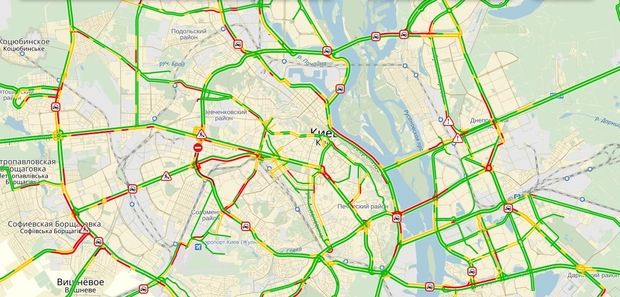 Из-за рушащегося Шулявского моста в Киеве 7-балльные пробки