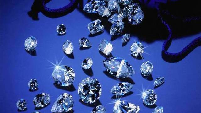 В Киеве у иностранки украли драгоценности