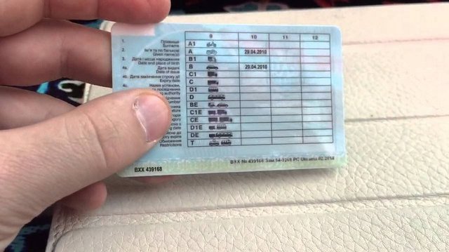 В МВД готовят новые билеты для сдачи экзаменов на права