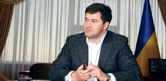 У Холодницкого возникли подозрения, что Насиров ”косит”