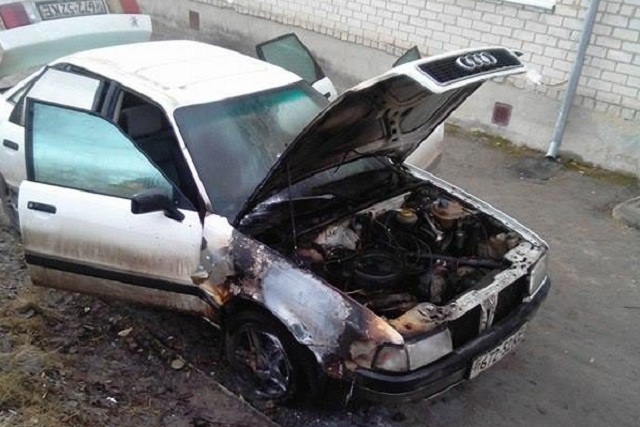 Голові спілки АТО у Здолбунові спалили авто