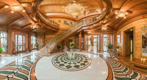 Хрустальная пантера и подсвечники. Ценности из Межигорья продают в интернете по объявлениям