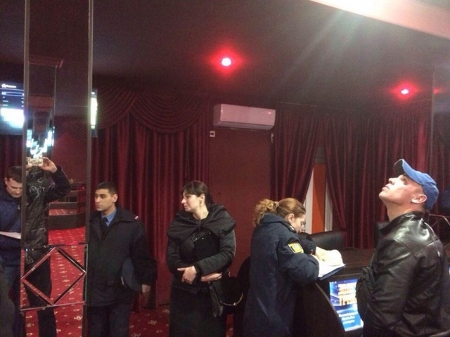 В Одессе две «крыши» устроили перестрелку в подпольном казино: пропал турок