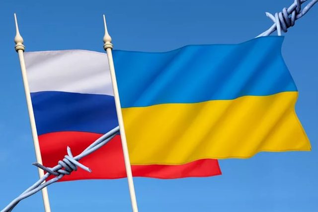 Украина отказалась от претензий к России за Крым и Донбасс