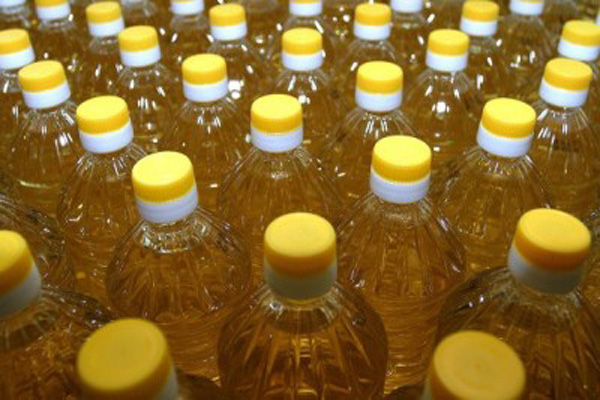 Нелегальная схема: как работают фальсификаторы подсолнечного масла