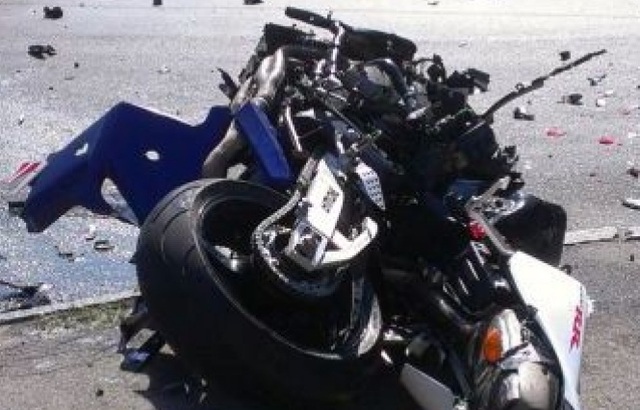 В Киеве девушка-водитель едва не убила байкера