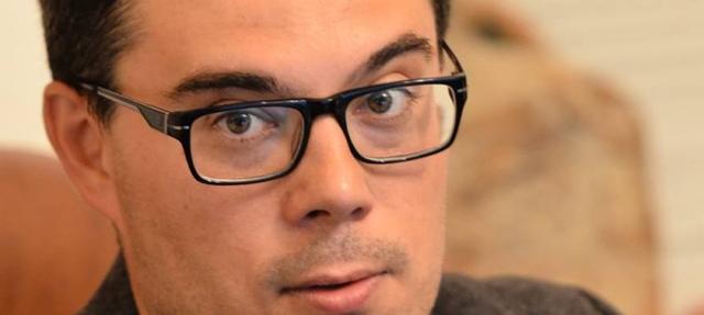 Политолог: Не хочу потом обсуждать, как мы позволили парасюкам развалить нашу страну