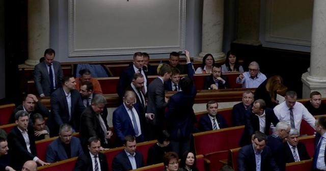 "Гальорка" БПП кнопкодавила за призначення Найджела Брауна аудитором НАБУ