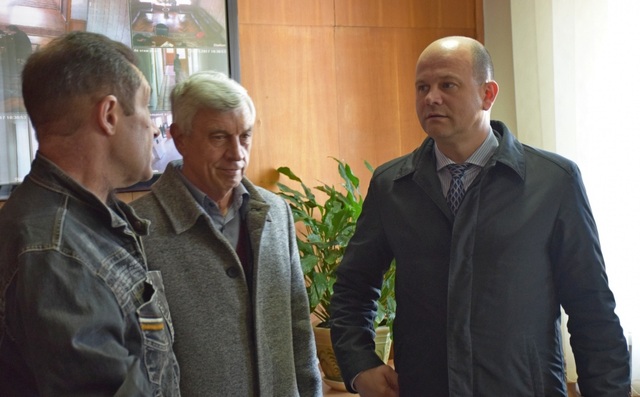 Порошенко розпорядився продати єдиний в Україні ракетний крейсер