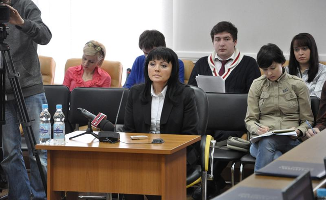 Главу Днепровского райсуда Киева Ластовку, судившую «автомайдановцев», отстранили от работы