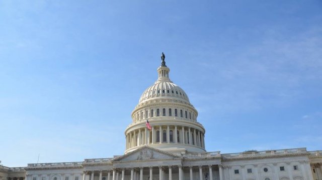 Санкции и оружие: сенат США подготовил важный для Украины документ