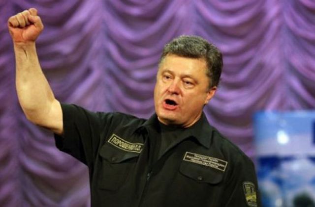 Порошенко дал приказ прекратить огонь в зоне АТО