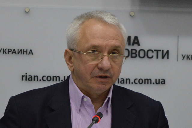 Абонплати за газ можна буде уникнути юридичним шляхом, – Кучеренко