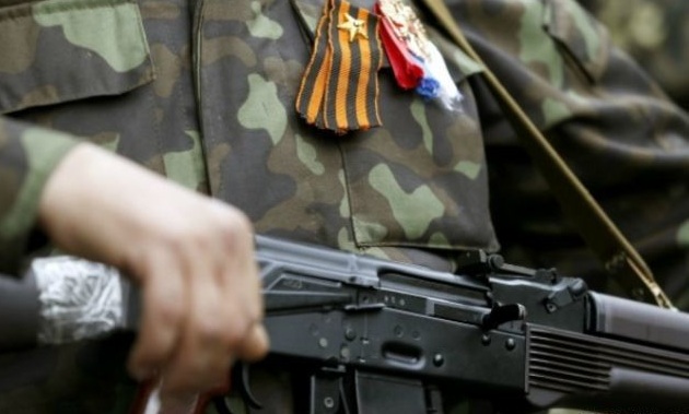 Российские военные воруют у местных боевиков оружия, а потом перепродают уголовникам