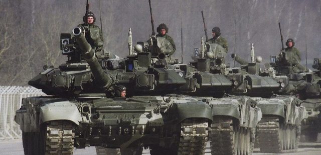 Россия стянула к границе с Украиной 18 тысяч военных — Минобороны