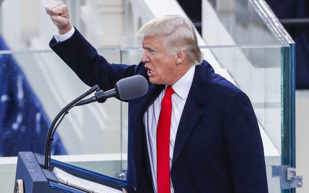 СМИ: Трамп допускает военный ответ на химатаки в Сирии