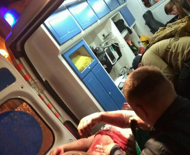 Побоище в Полтаве: активисты создали штаб в горсовете и выдвинули требования властям