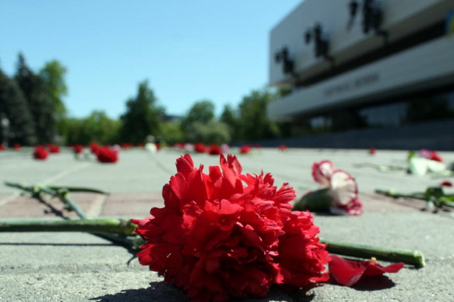 С военным врачом Богданом Ризаничем, погибшим в зоне АТО, простились в Ивано-Франковске