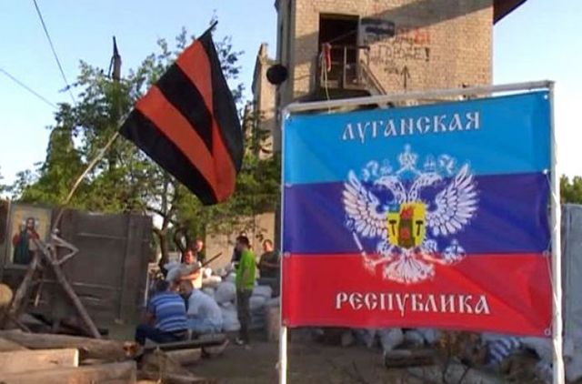 В «ЛНР» пьяные российские военные устроили стрельбу по мирным жителям: есть раненые