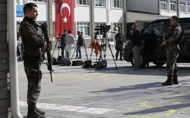 Референдум у Туреччині: кількість жертв перестрілки зросла