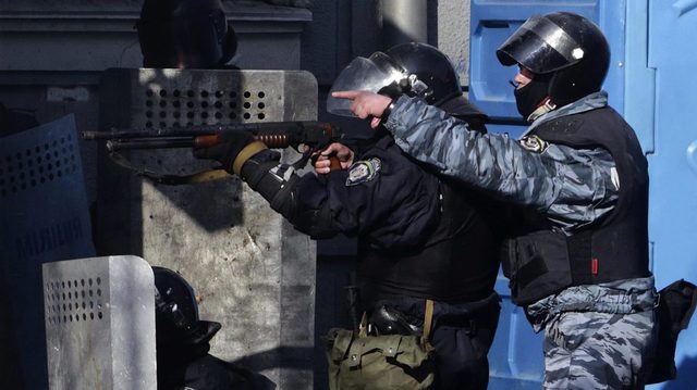 Гриценко: Побег экс-беркутовцев в Россию был организован украинской властью