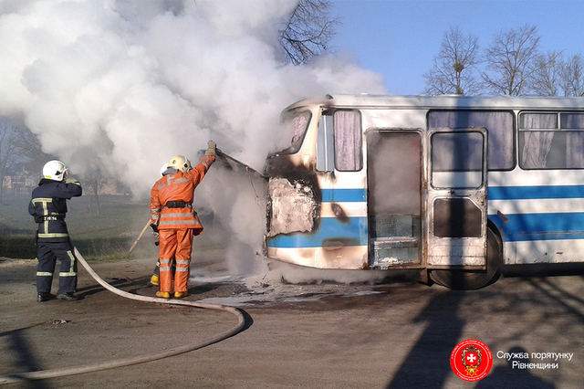 В Ровенской обл. горел пассажирский автобус