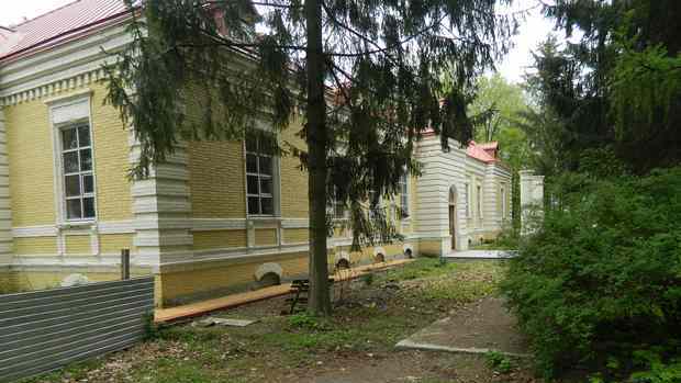 На Черкащині три роки шукають, хто вкрав 20 мільйонів на реконструкції шевченківських місць