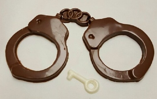 Чому за крадіжку шоколаду на 238 гривень дали два роки й чотири місяці