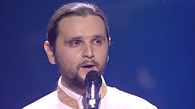 "Плювок на могили солдатів" - настоятель про переможця "Голосу країни"