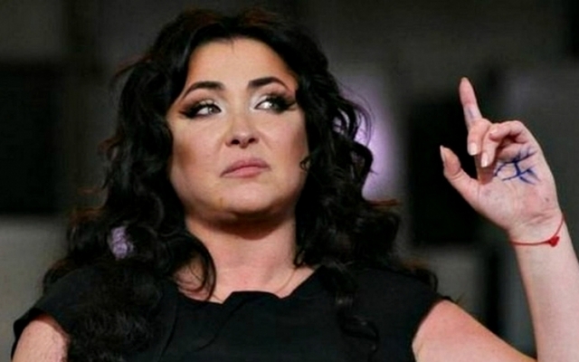 Мой конотопский рубикон: Лолита вдруг "запела" по-украински