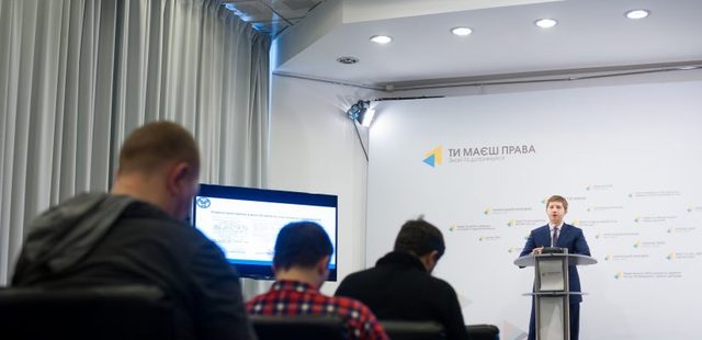 Энергетики и коммунальщики профинансируют НКРЭКУ на 400 млн гривень