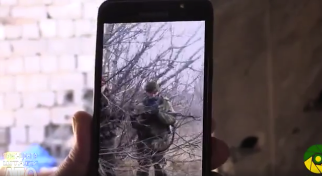 Военные показали видео с телефона уничтоженного боевика