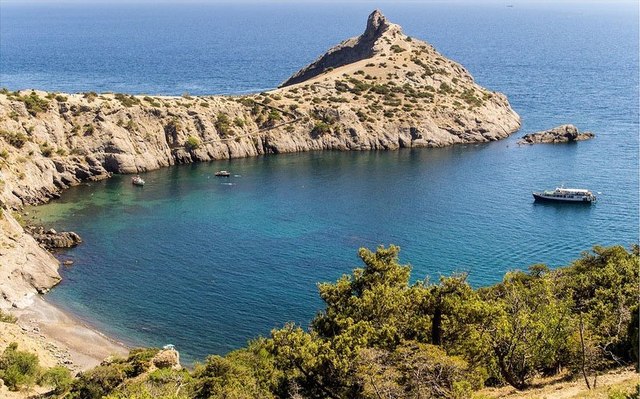 СМИ: Россияне проигнорировали Крым на майские праздники