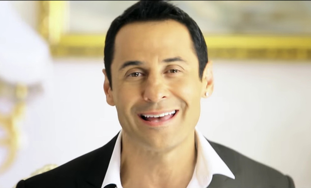 Российский певец Костюшкин попал в базу Миротворца