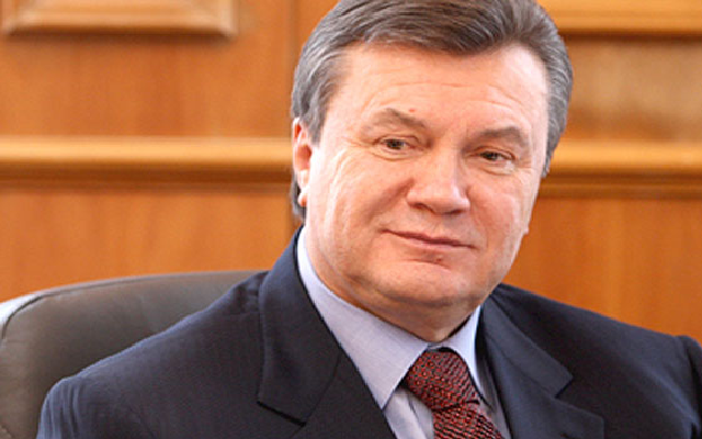 Суд перенес заседание по делу Януковичу на 18 мая