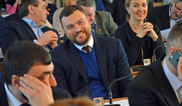 Конча-Заспа, шубы и велосипеды: Топ-10 самых богатых депутатов Николаевского горсовета