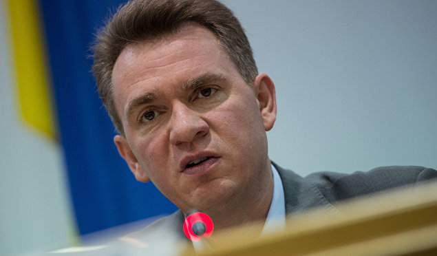 Охендовский и его зам получили за апрель почти по 100 тысяч