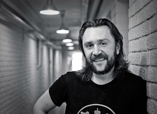 "Никогда не разрешали": Шнуров высказался о своем статусе в базе "Миротворца"