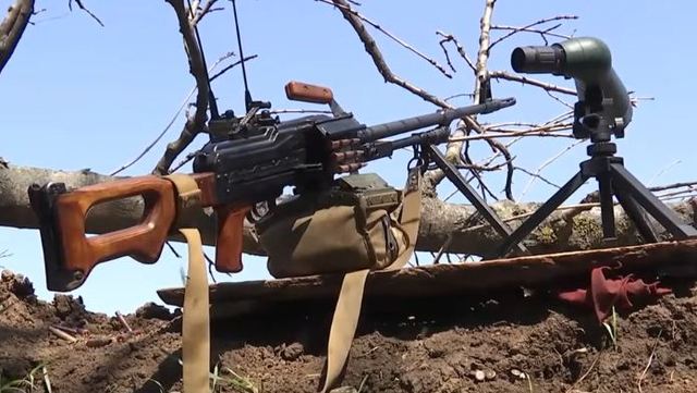 Сутки в АТО: 1 украинский воин погиб, 9 ранены