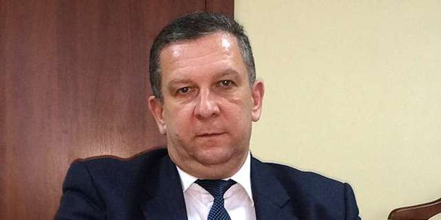 На пенсіонерів в Україні витрачають більше, ніж на армію, – Рева