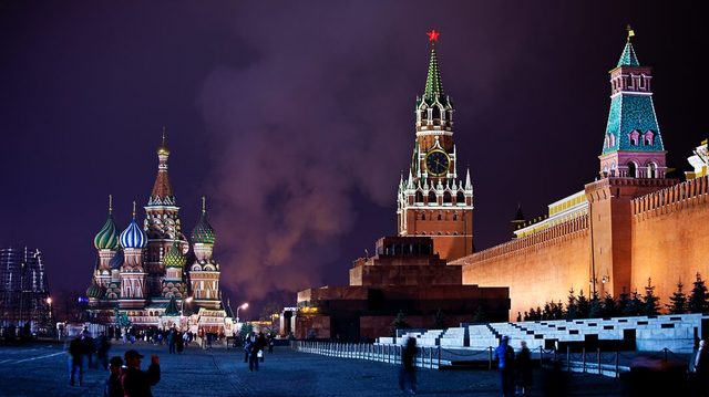 В Кремле раздражены решением ЕС отменить визы для граждан Украины